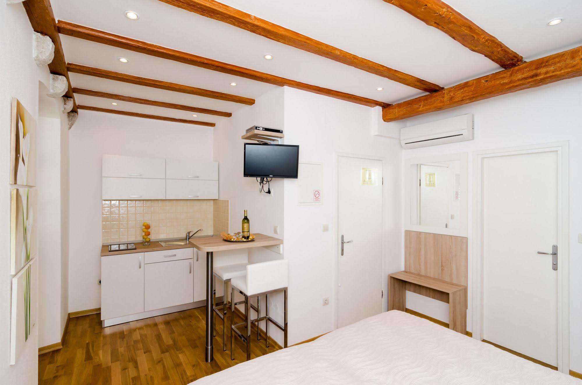 Apartments Raic Dubrovnik Exterior photo